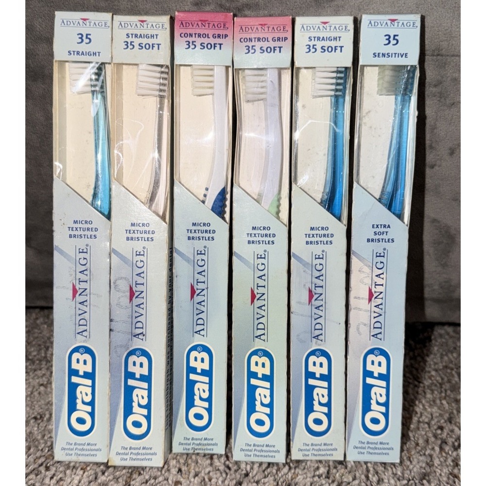 Lot of‎ 6 NOS Oral-B Advantage Toothbrushes 35 Soft/Straight Angle vintage 1996